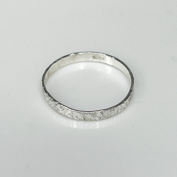 Birch Hammered Ring Silver